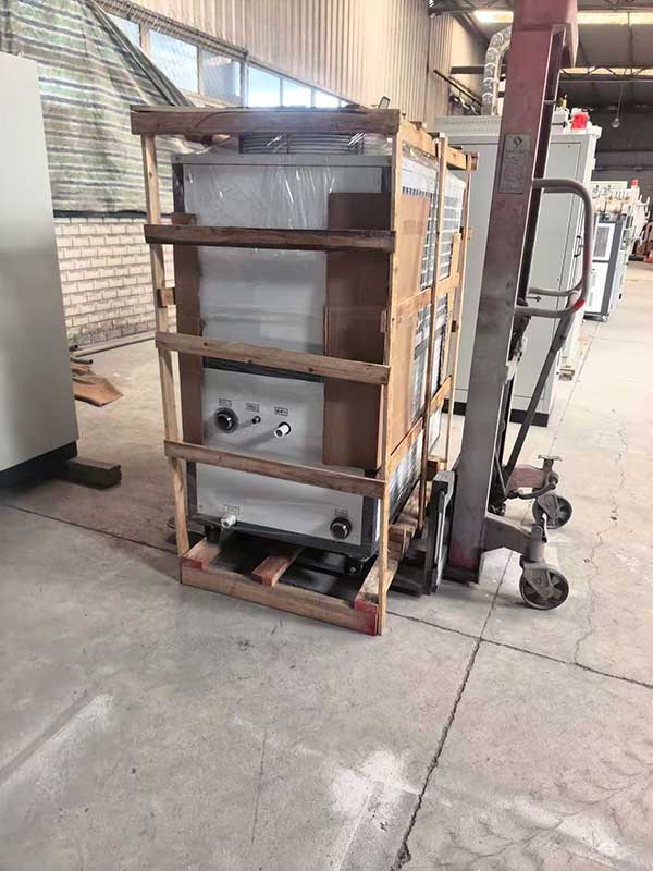 15HP风冷式冷水机货发成都新都区斑大路